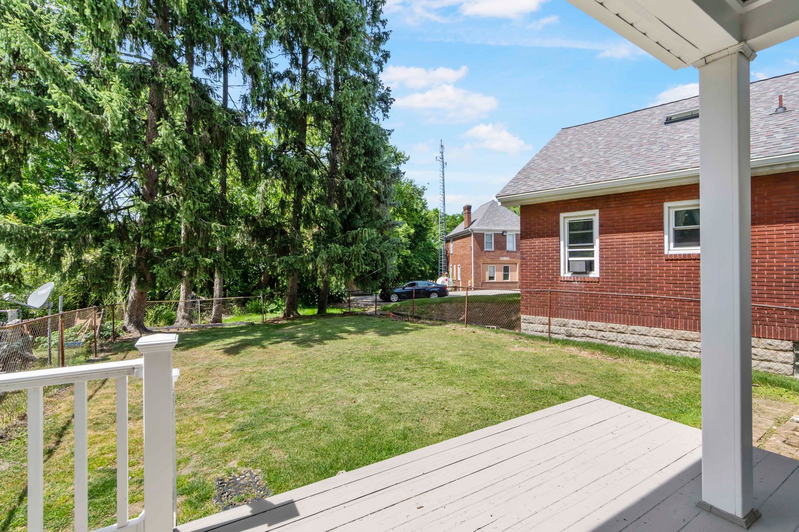 READY FOR MOVE-IN!! Check out this STUNNING 3 bedroom / 2 bath home in Westview! – photo 4