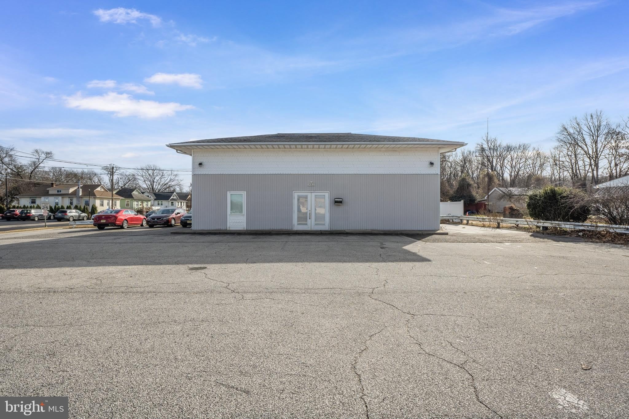 901 CROWN POINT Road – photo 2