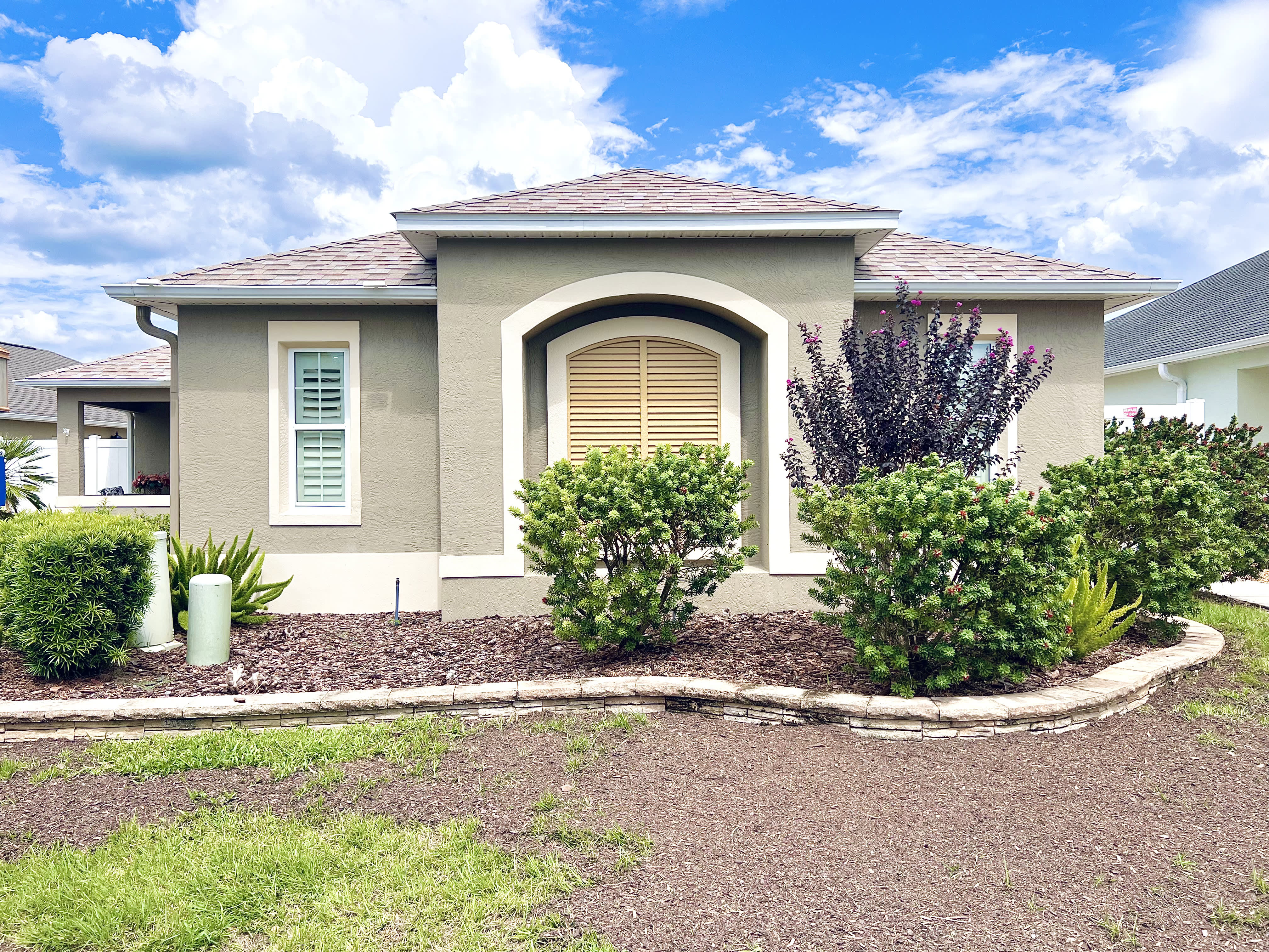 659 Reyes Ave – photo 3