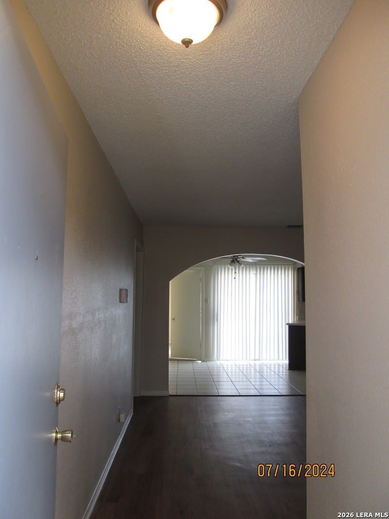 4431 Myrna Dr – photo 4