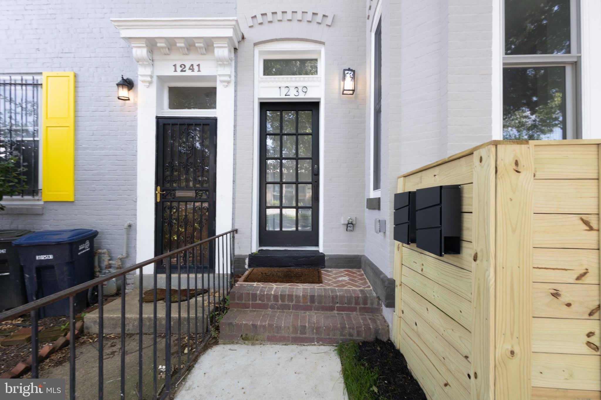 1239 5TH Street NW – photo 5