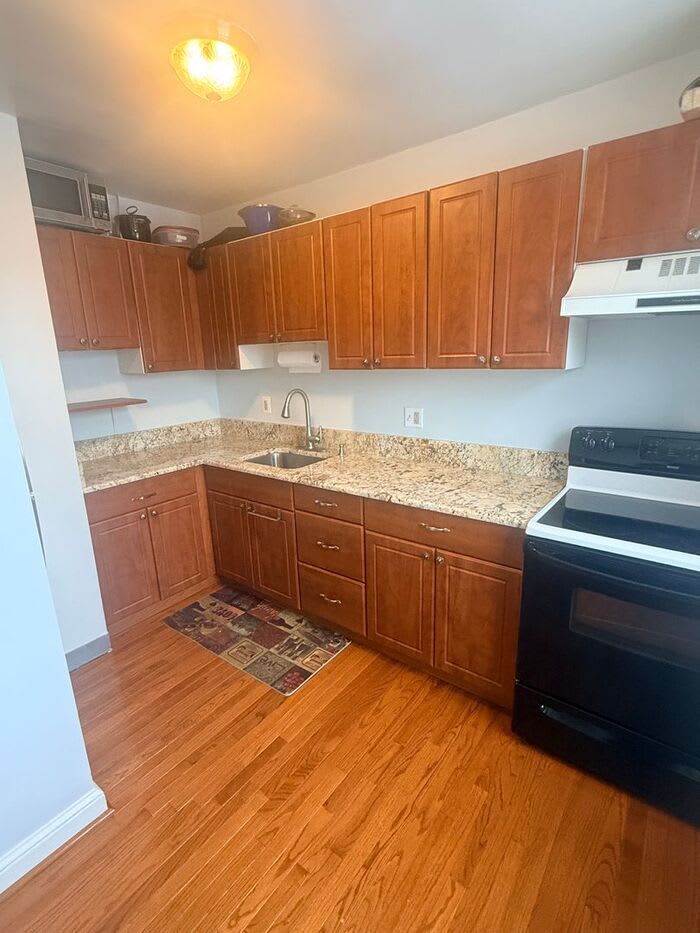1814 West Abingdon Drive – photo 4