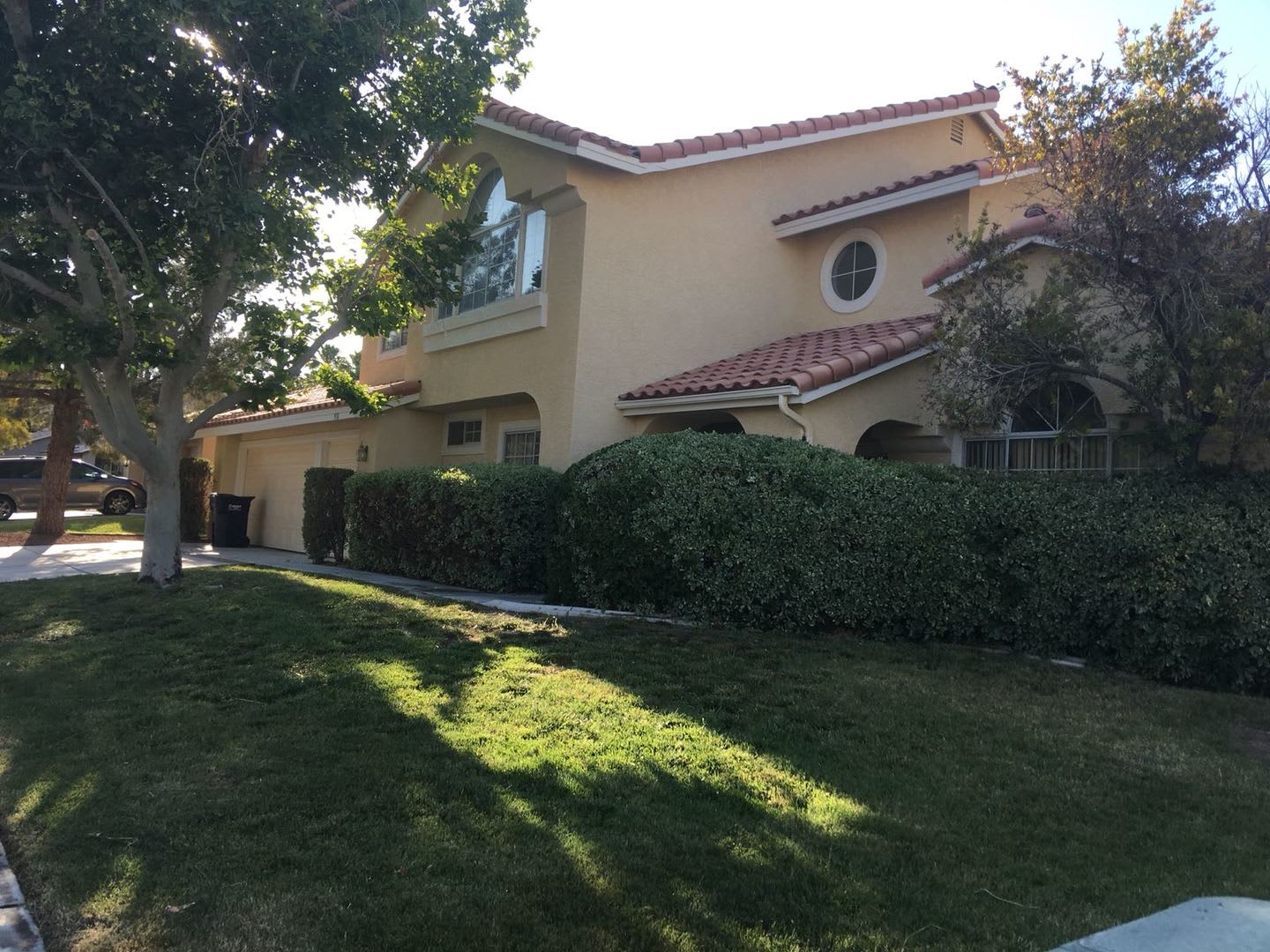 Big Pool Home/Huge Lot/3 car garage/Pets Welcome – photo 4