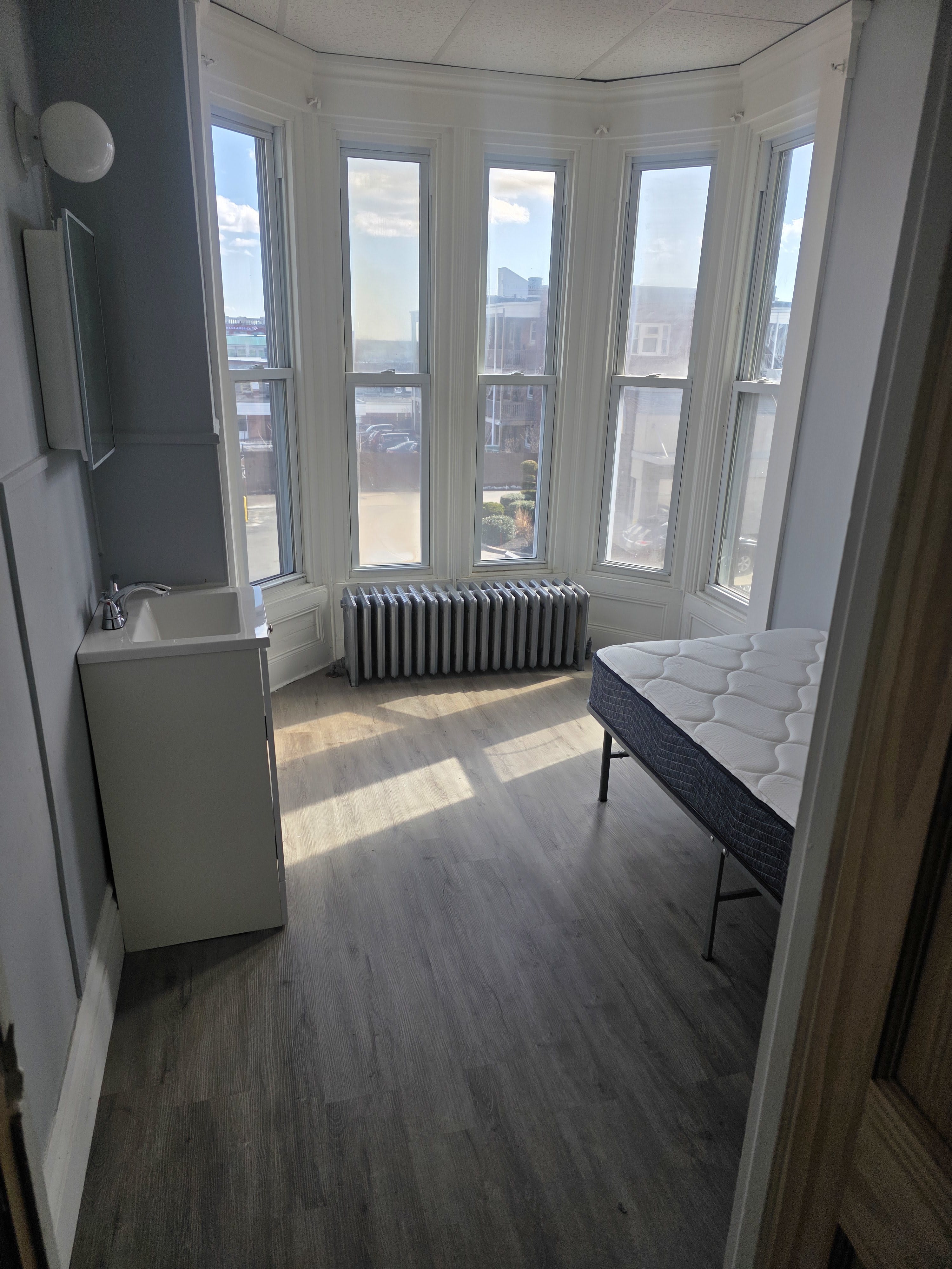 485 County St – photo 4