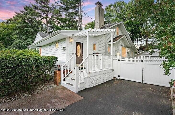 214 Cliftwood Road – photo 4