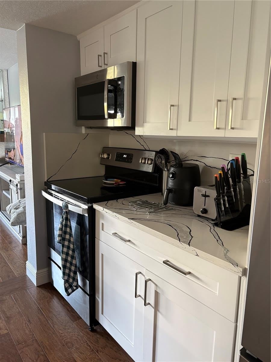 629 GARLAND Circle – photo 5