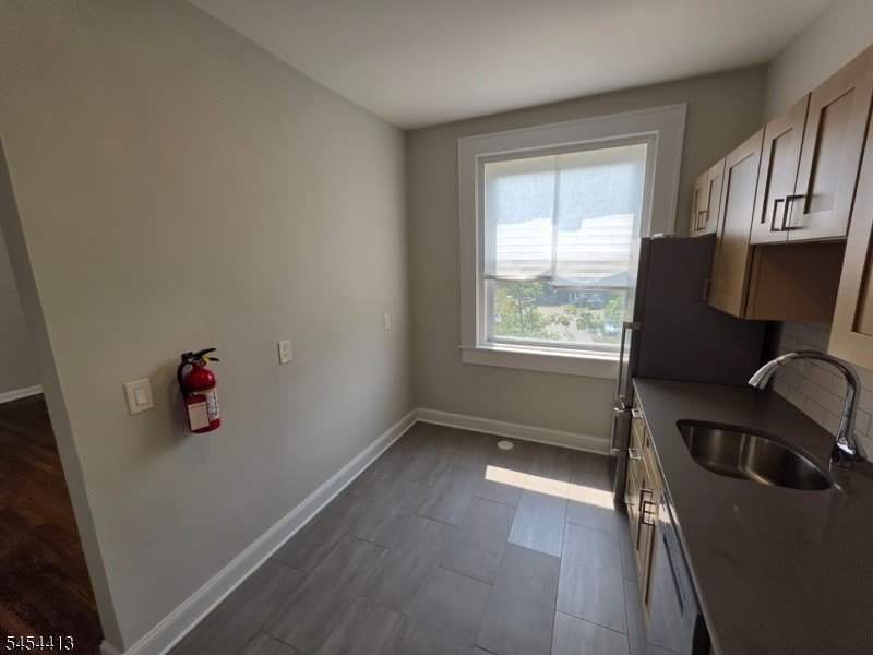 613 Bloomfield Ave – photo 4