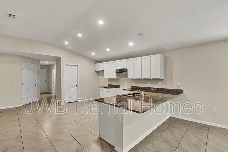 86833 Iron Rail Ct – photo 3
