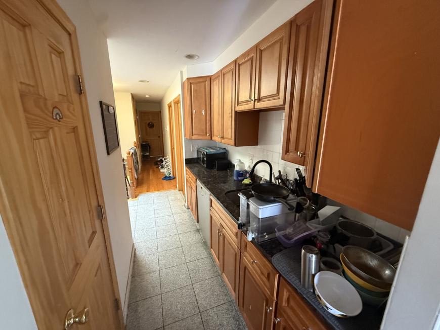 10 Moreland St. – photo 3