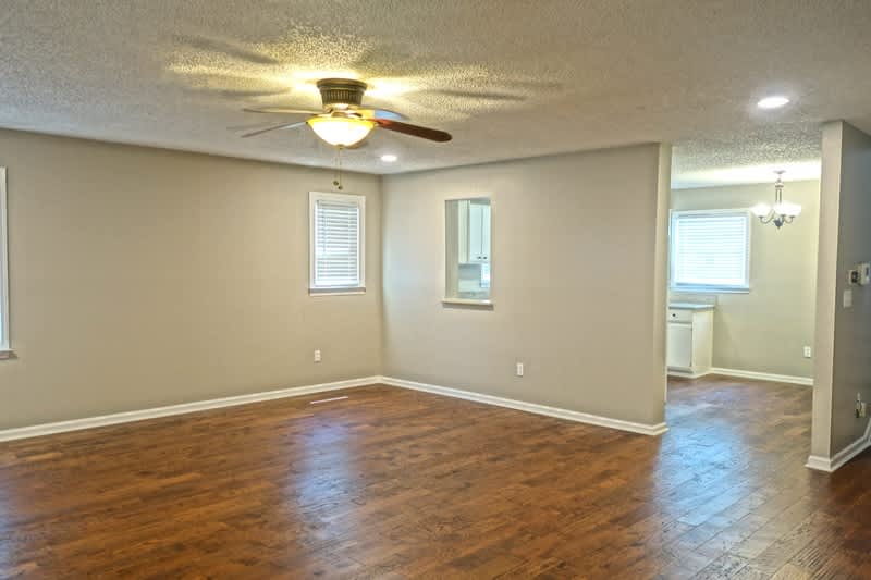 1705 Toll Gate Road SE – photo 5