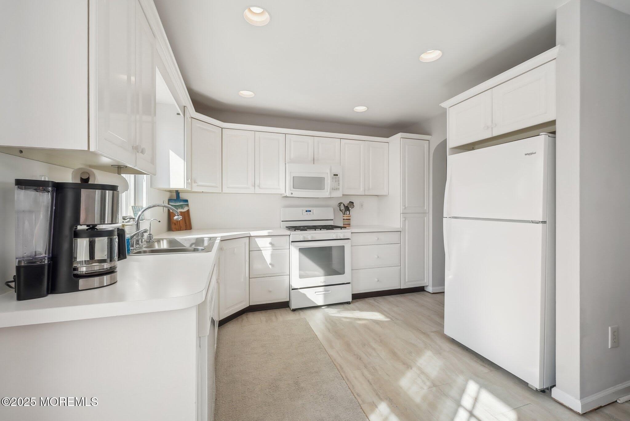 202 Yale Avenue – photo 4