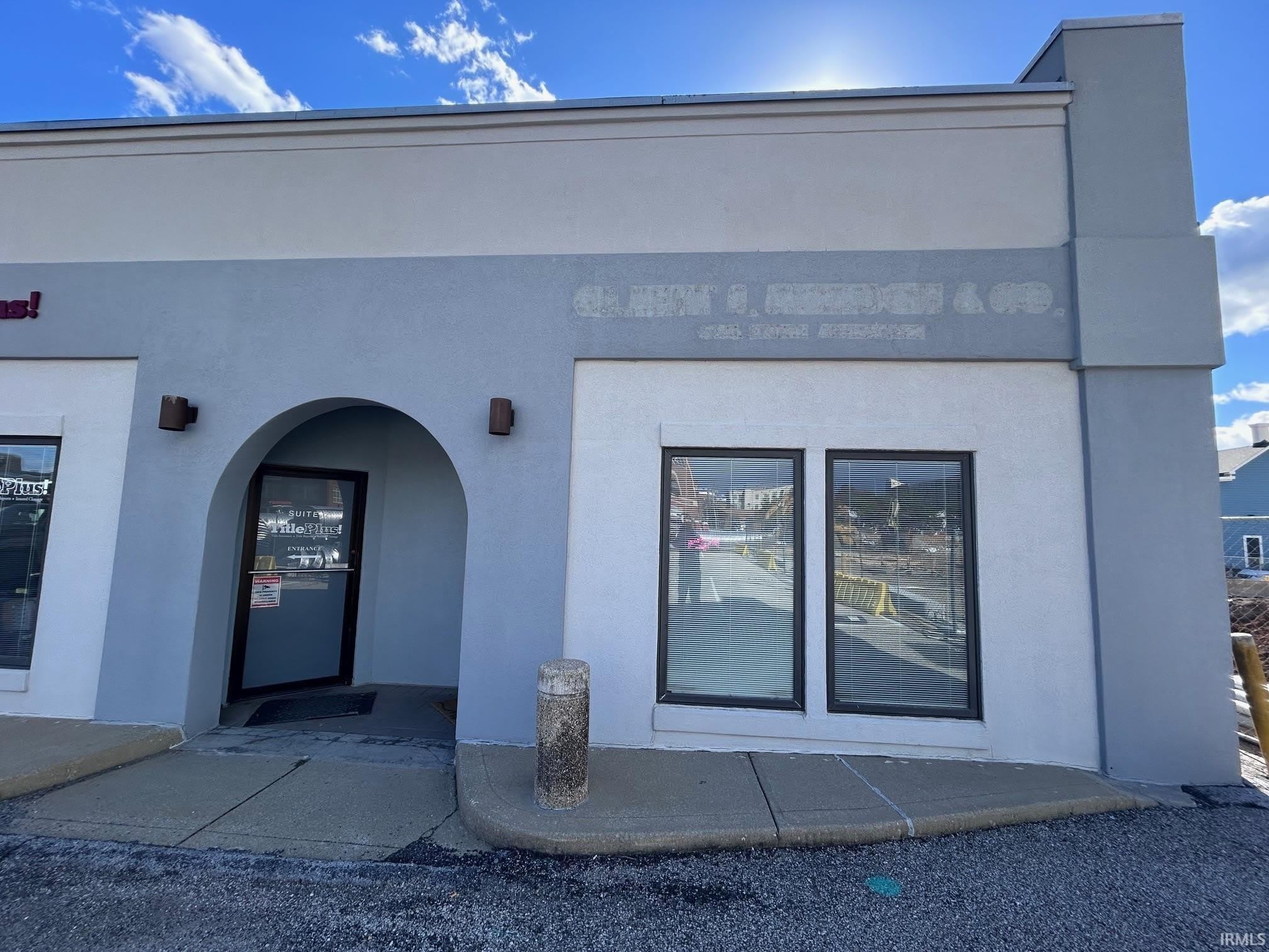 328 S Walnut Street – photo 3