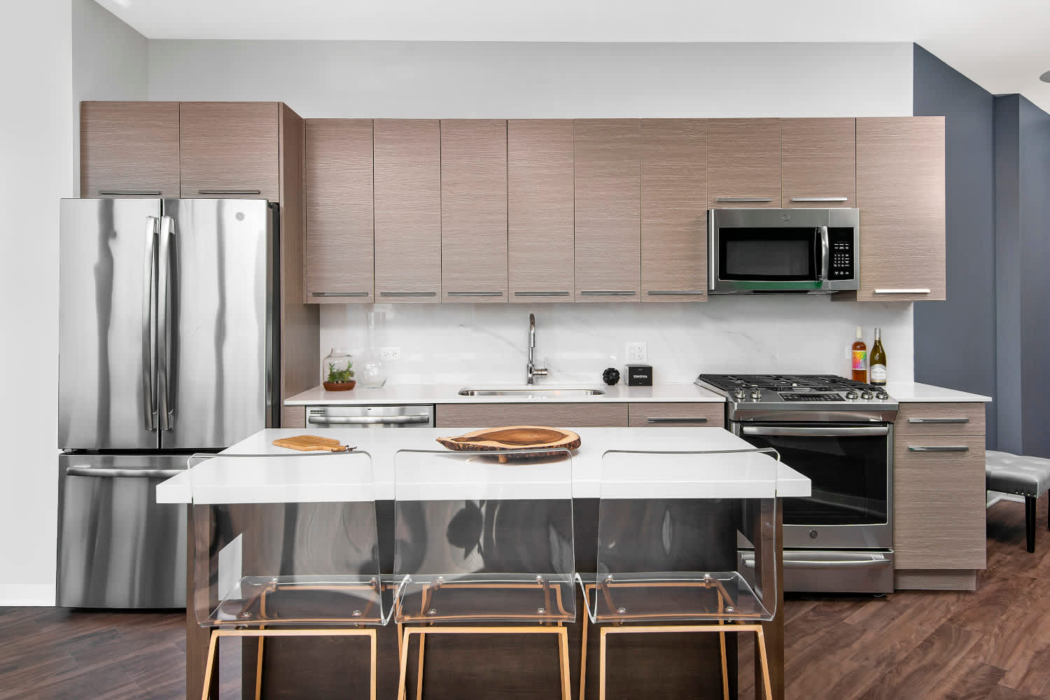 727 West Madison – photo 2