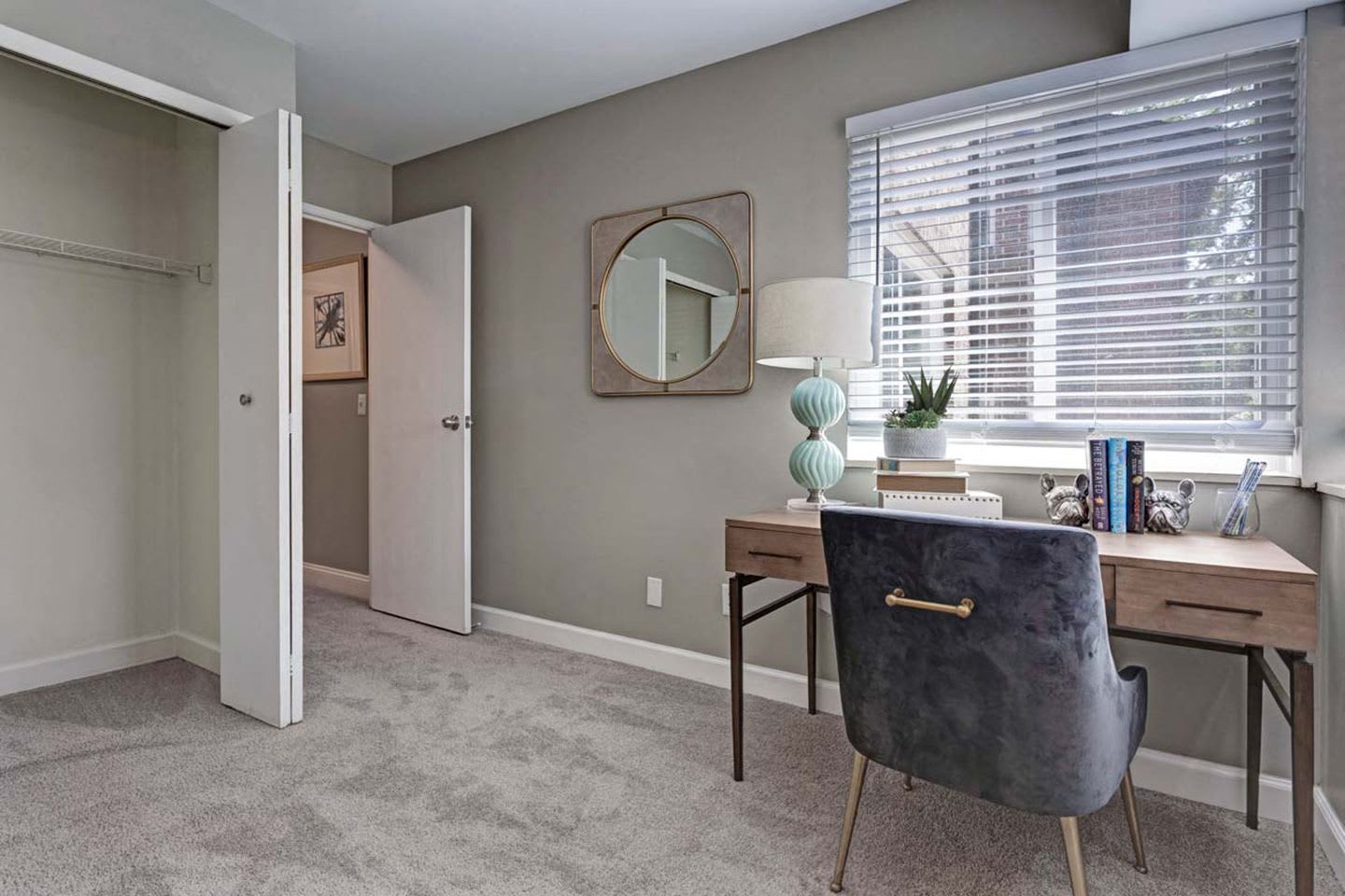 Ridgewood Apartments – photo 5
