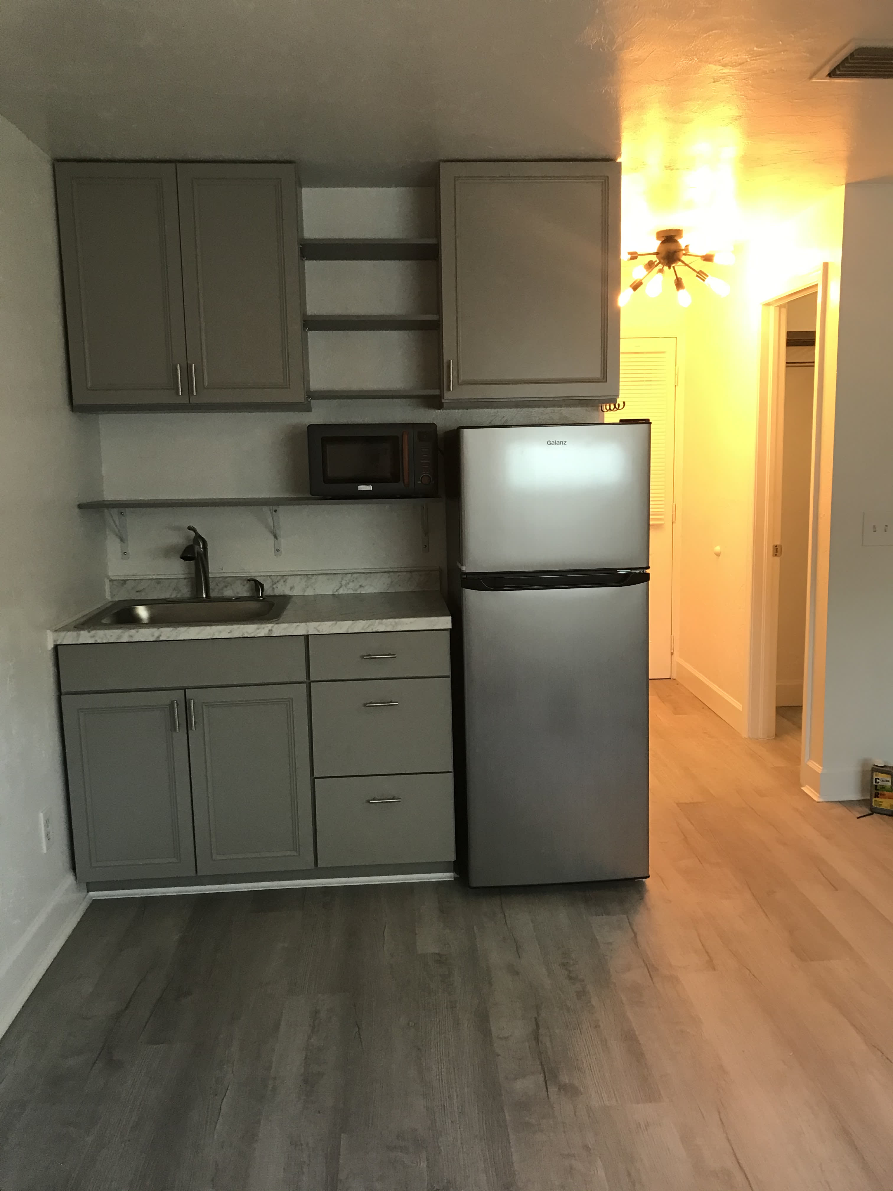 1312 Highlands Dr – photo 2