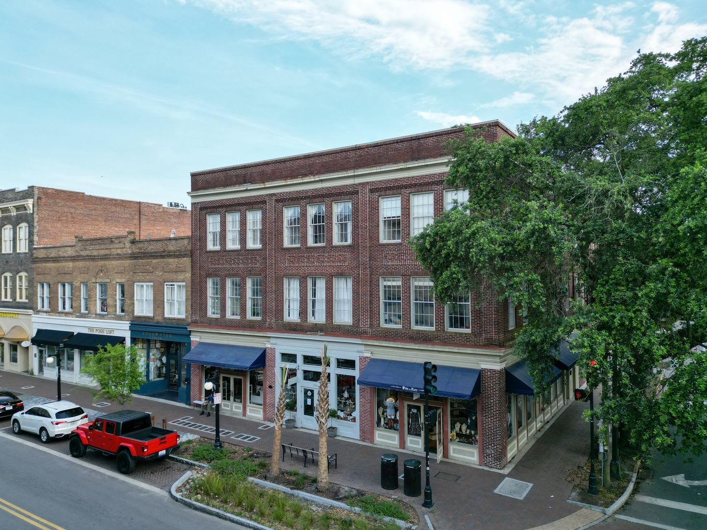 1 Bedroom 1 Bathroom Apartment Downtown – photo 3