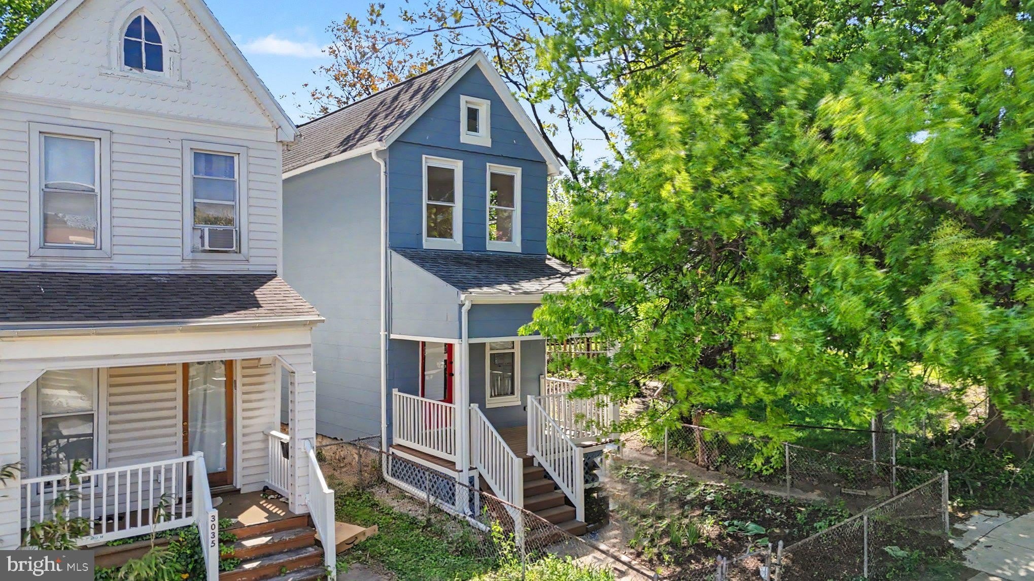 3033 Barclay Street – photo 2