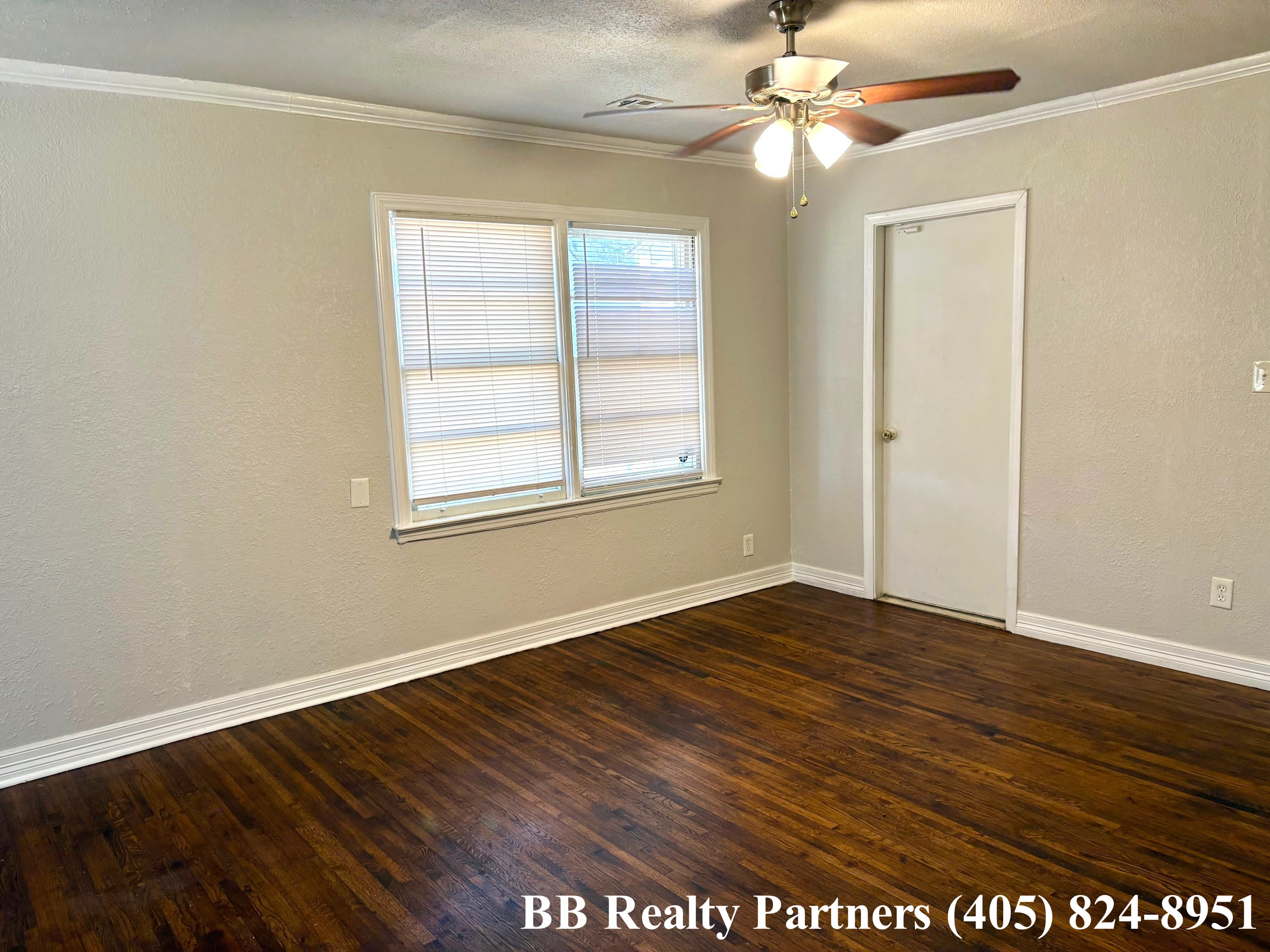 3928 E 2nd St S – photo 4