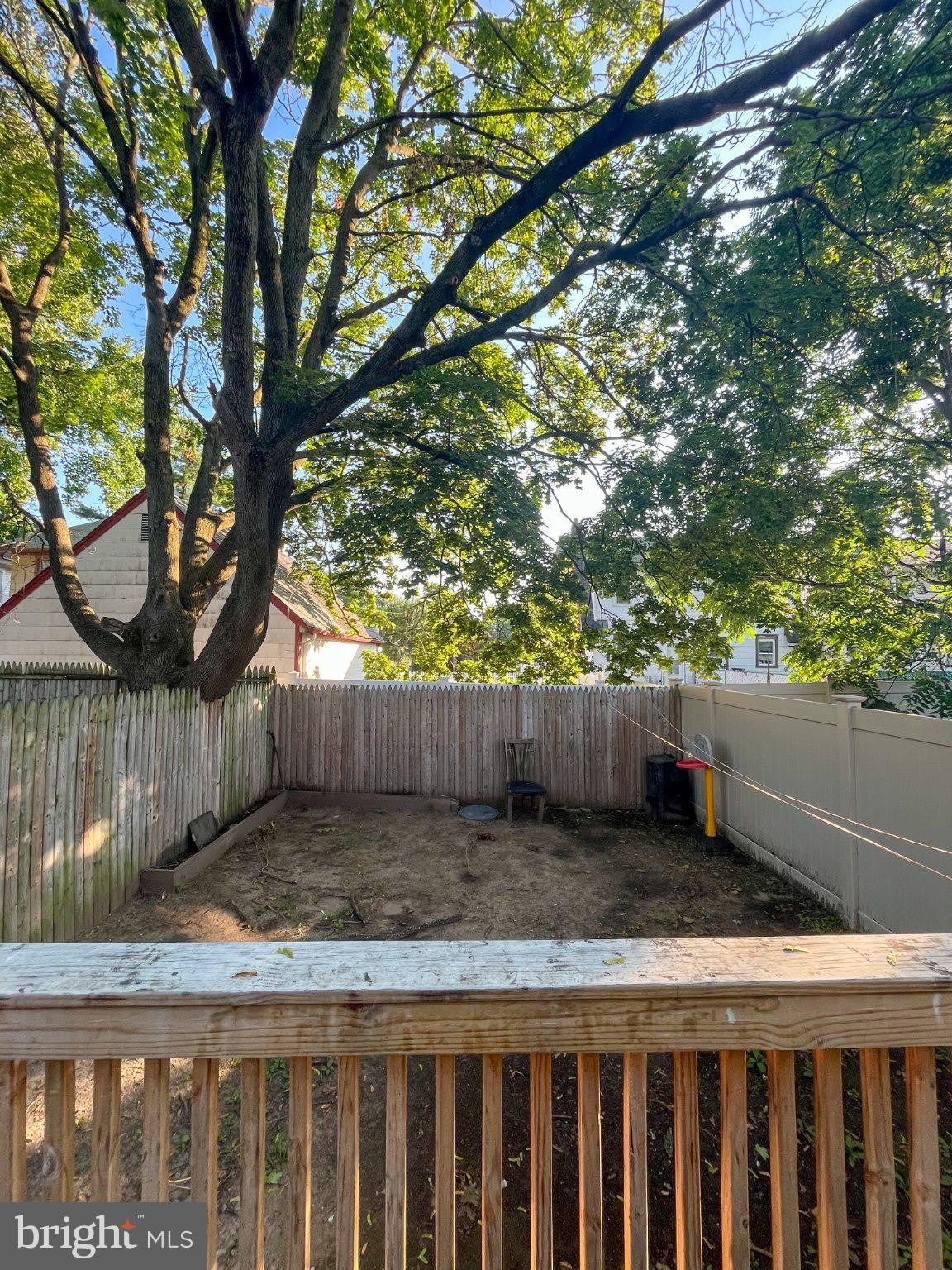 151 Joan Terrace – photo 4