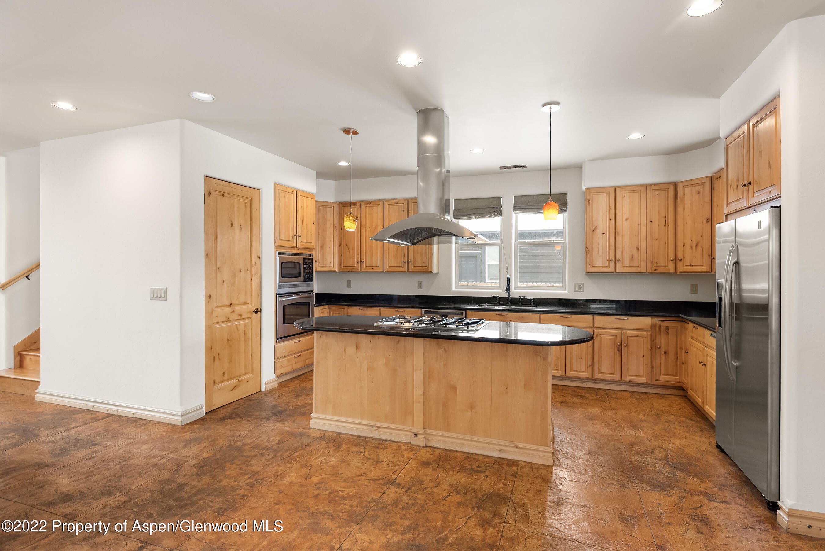 211 Juniper Court – photo 5