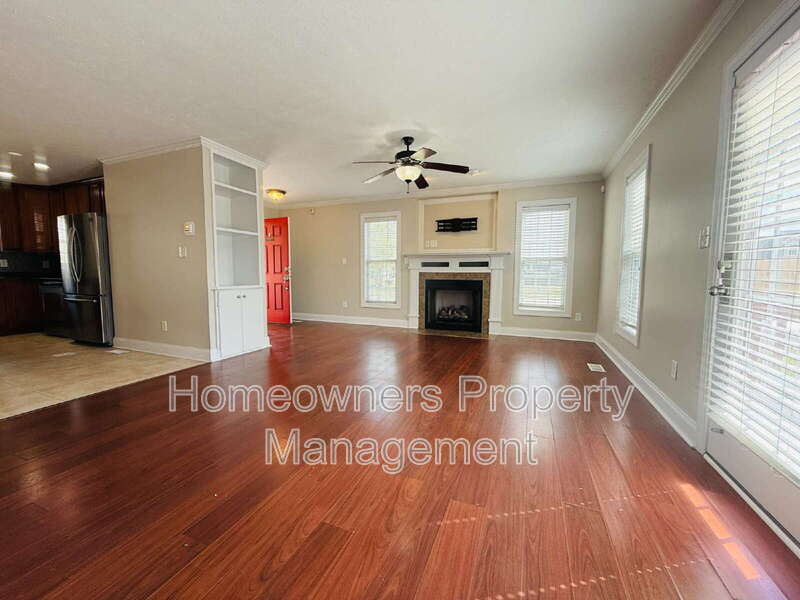 5802 Kessinger Ct – photo 3