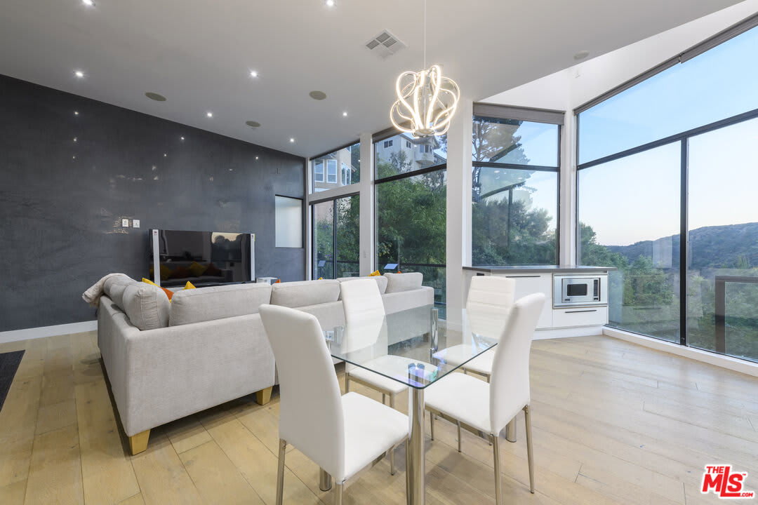 2271 Gloaming Way – photo 4