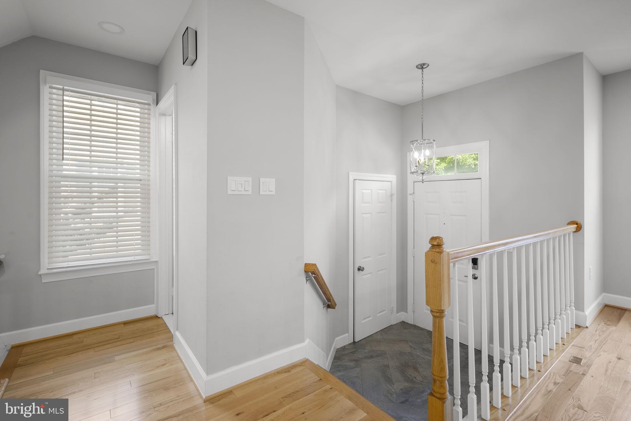 10 Loganwood Court – photo 4