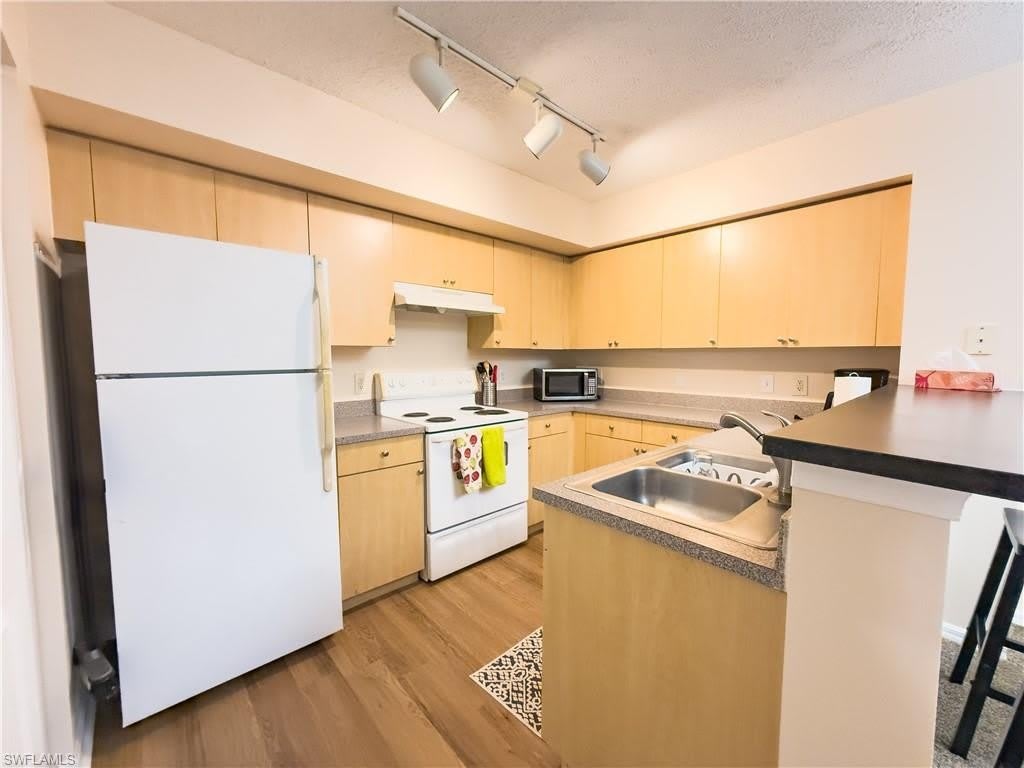 8754 River Homes Ln – photo 5