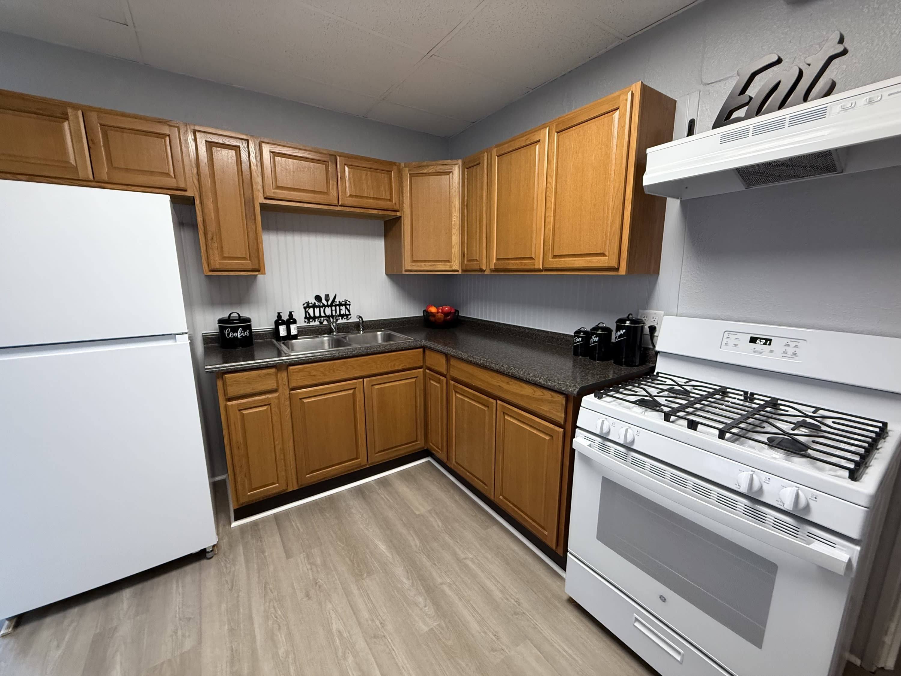 273 South 7th St, 1 – photo 5