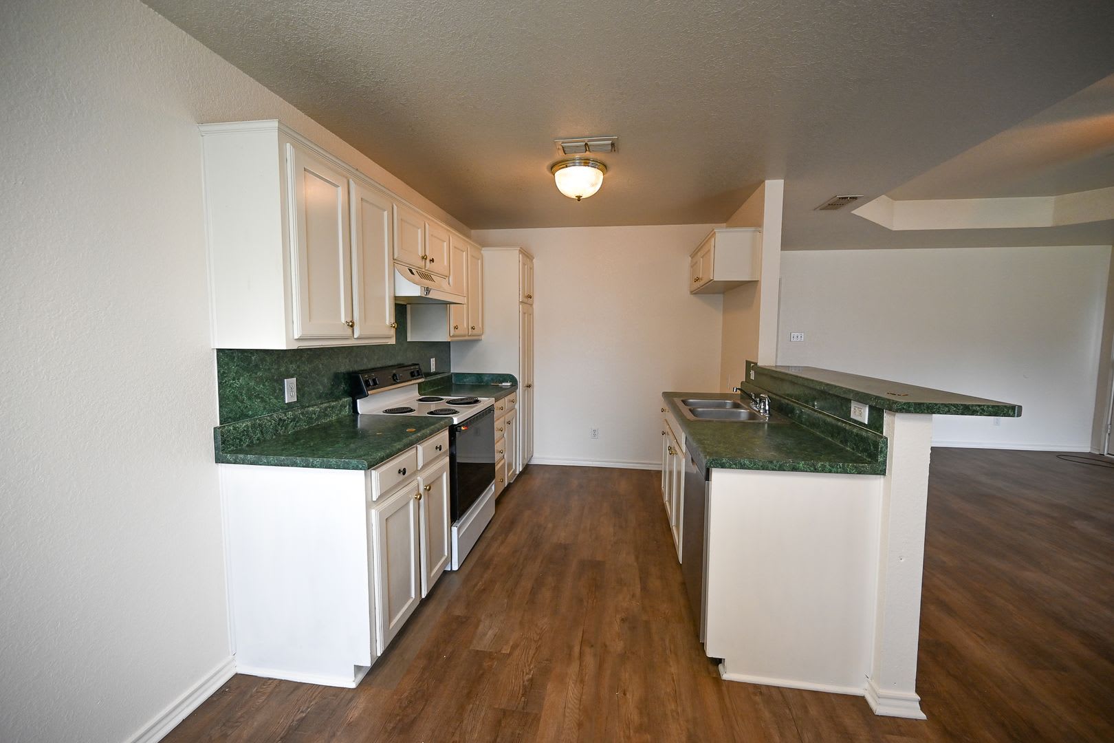 3 bed 2 bath Duplex Decatur TX – photo 3