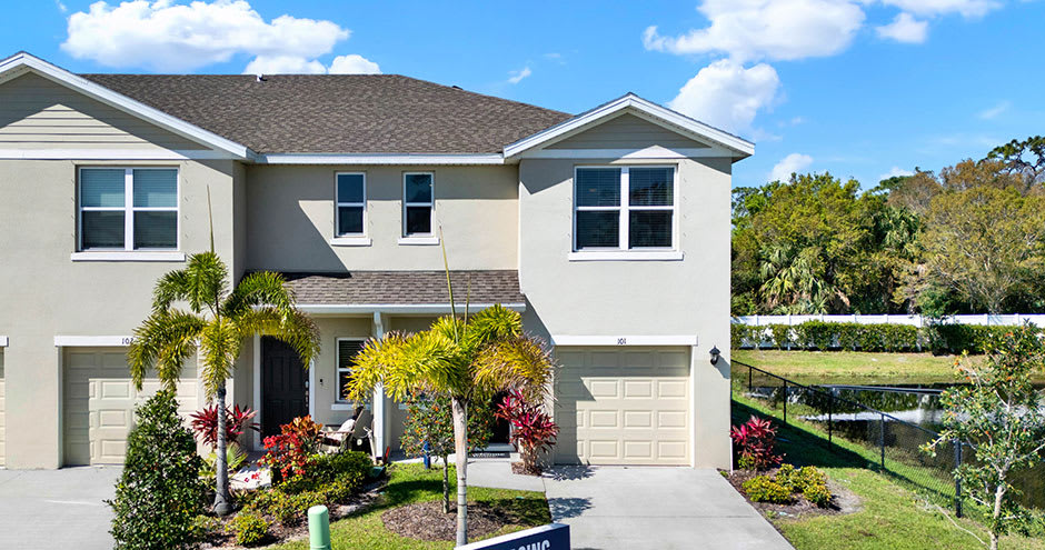 Amore Village Townhomes – photo 1