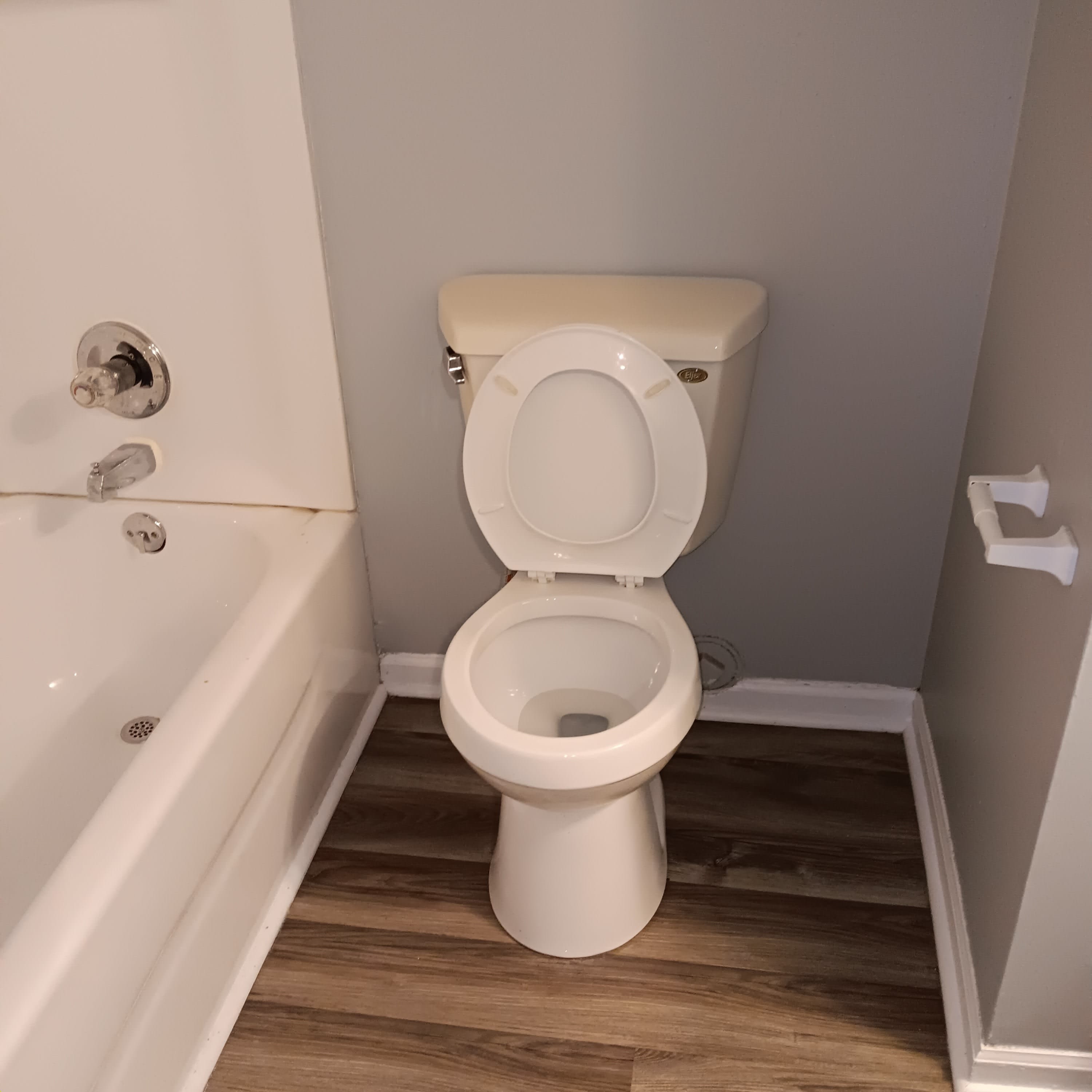 1607 Forest Knolls Circle – photo 5