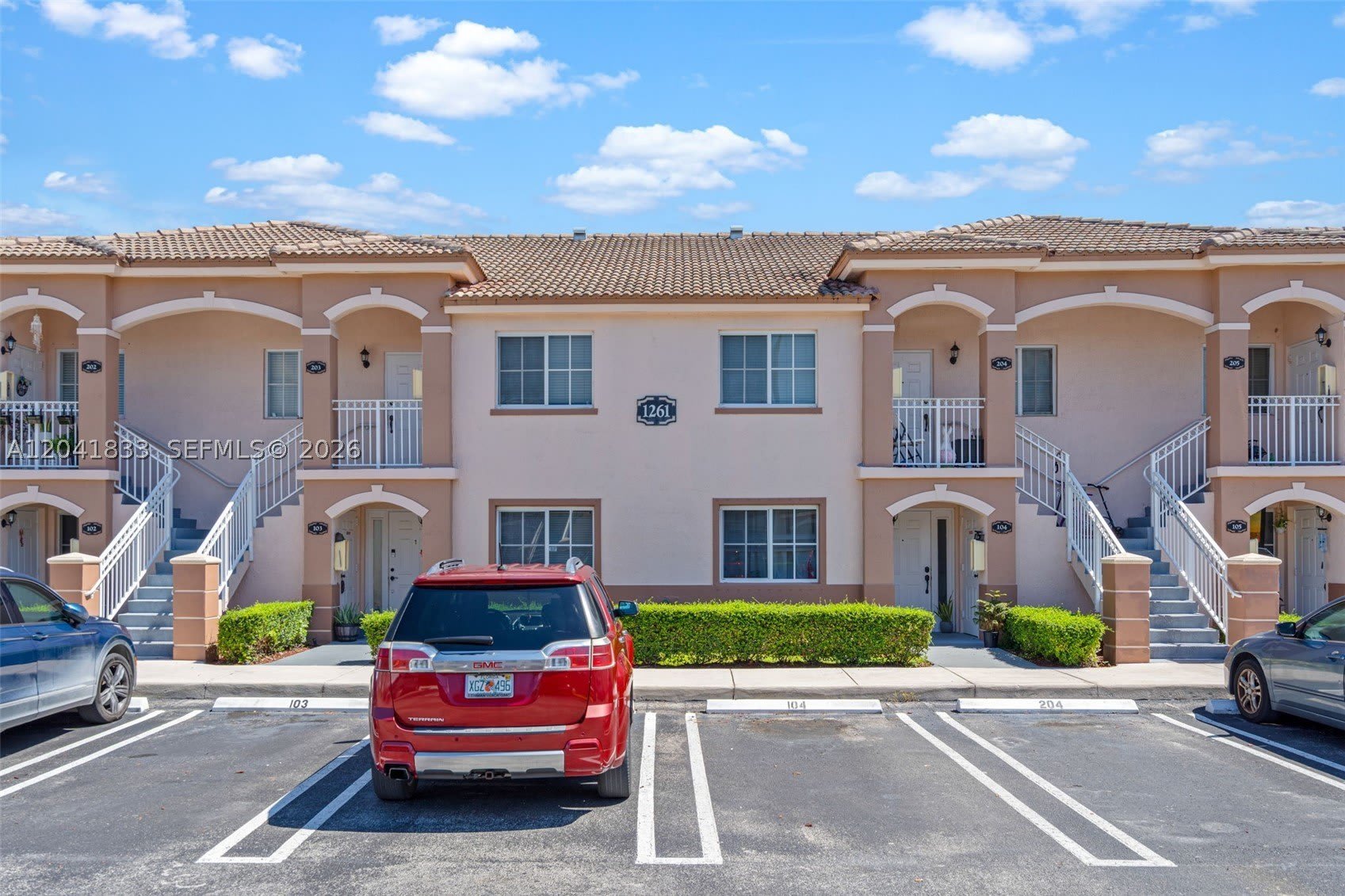 1261 SE 27th St – photo 3