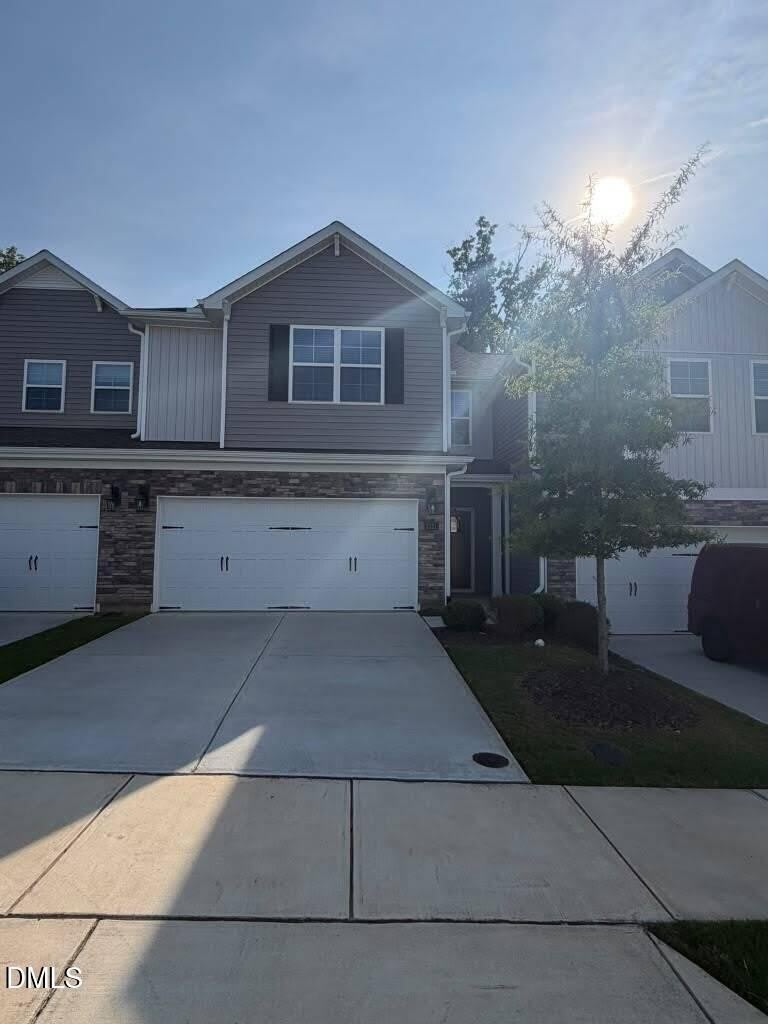2221 Cherry Top Drive – photo 2