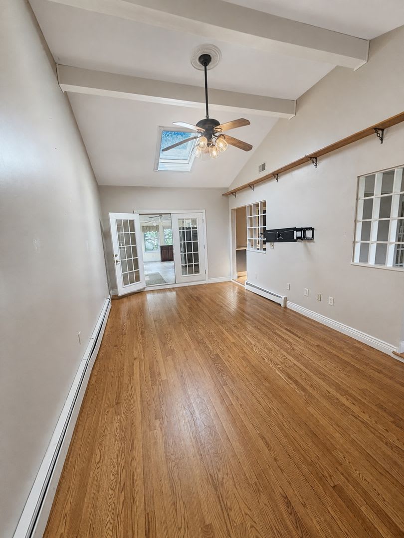 Single-Story 3-Bedroom Home with Pool in Toms River – photo 4