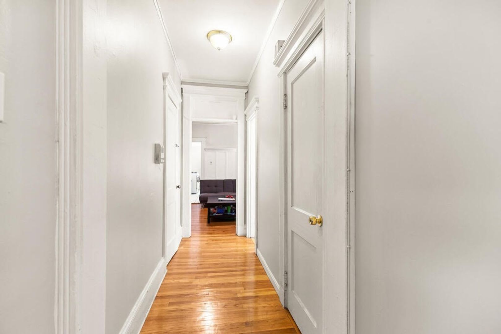 Nice 4 bed in Allston – photo 1