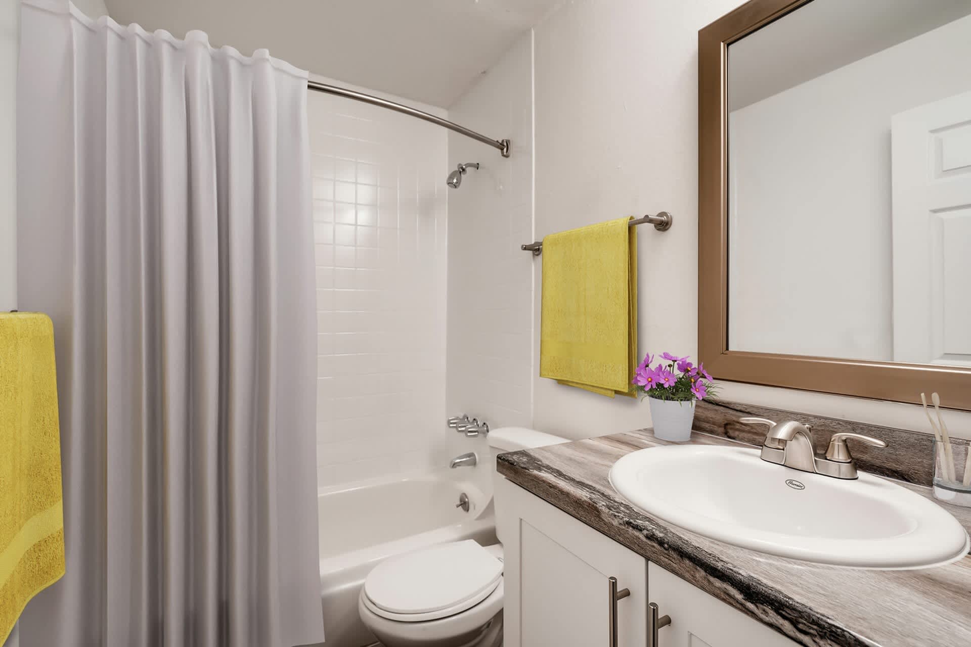 Newgate Apartments – photo 4