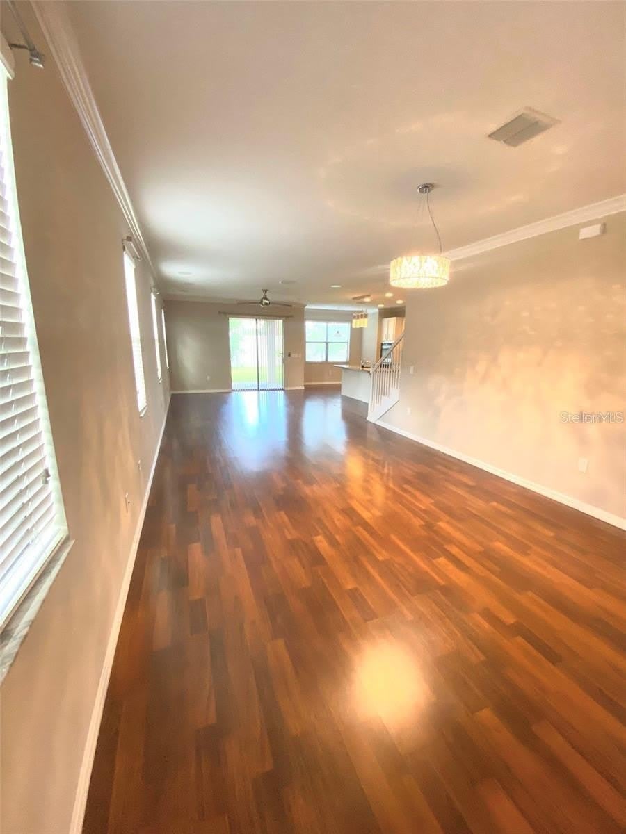 10007 LEYBURN Court – photo 2