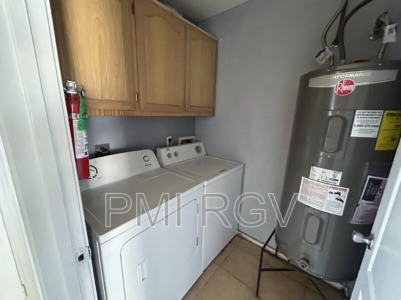 2508 Toledo Ave – photo 5