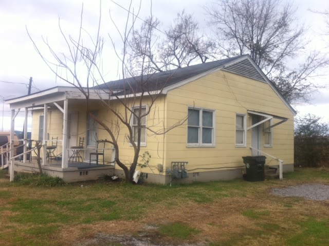 2708 25th Avenue – photo 1