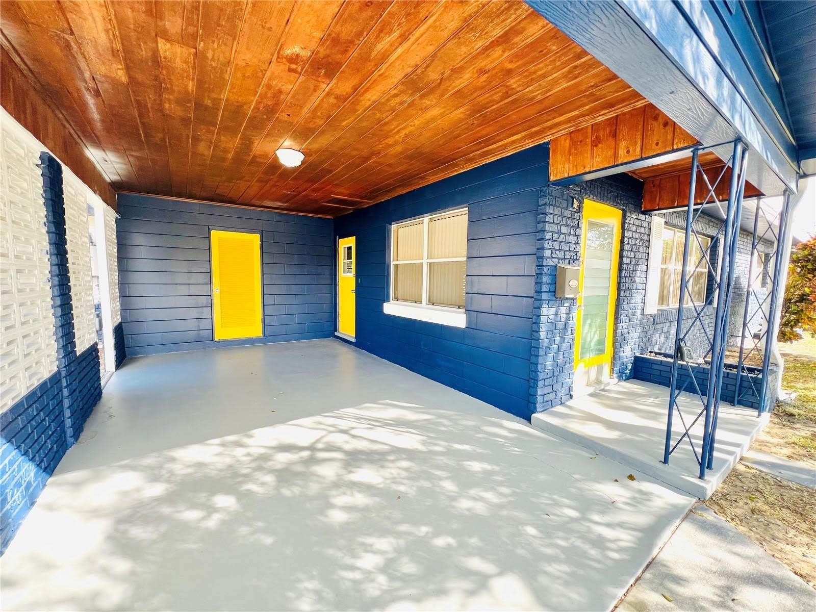 501 AVENUE G SE – photo 2