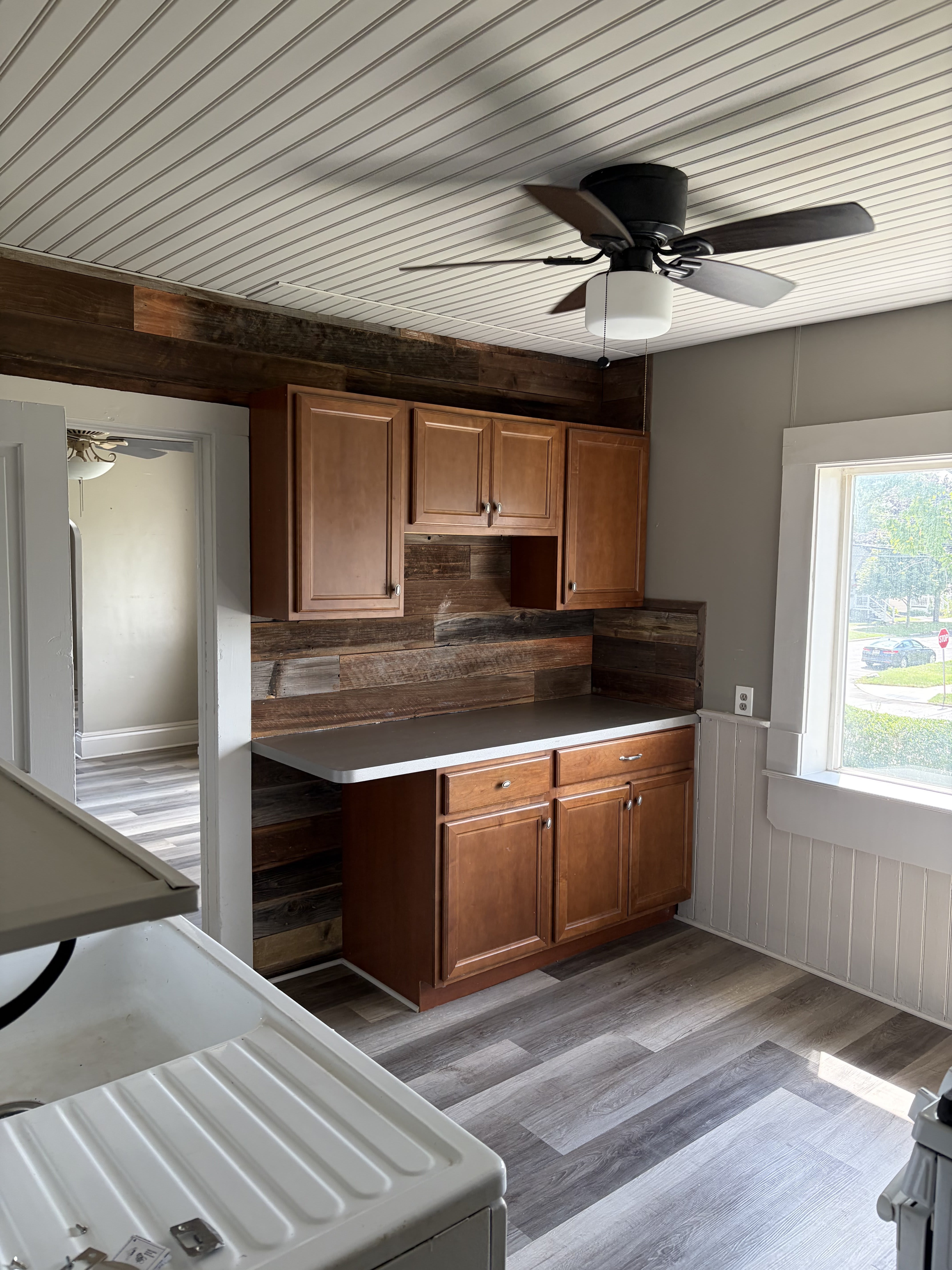 54 Lincoln St – photo 2