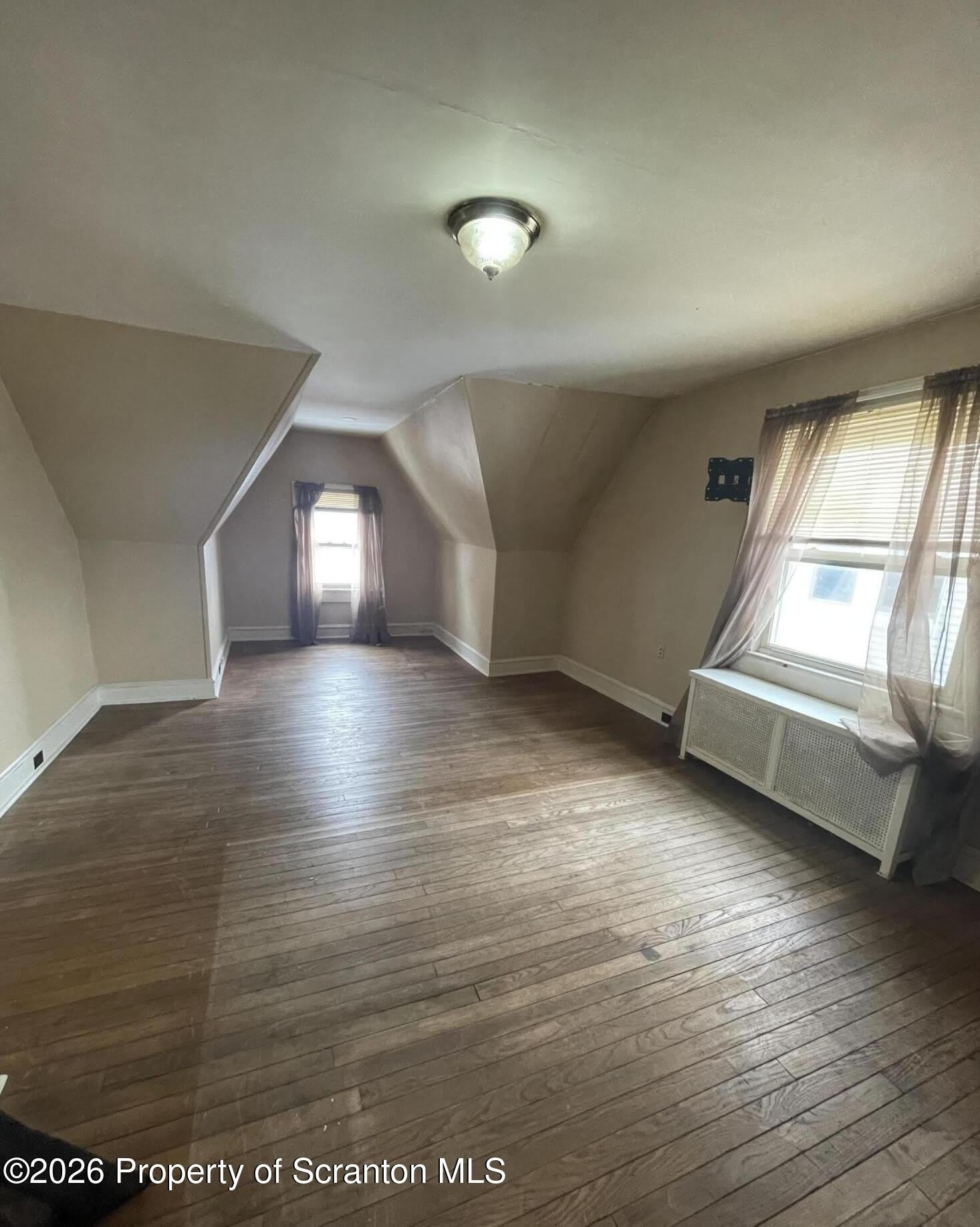 753 N Main Avenue – photo 4