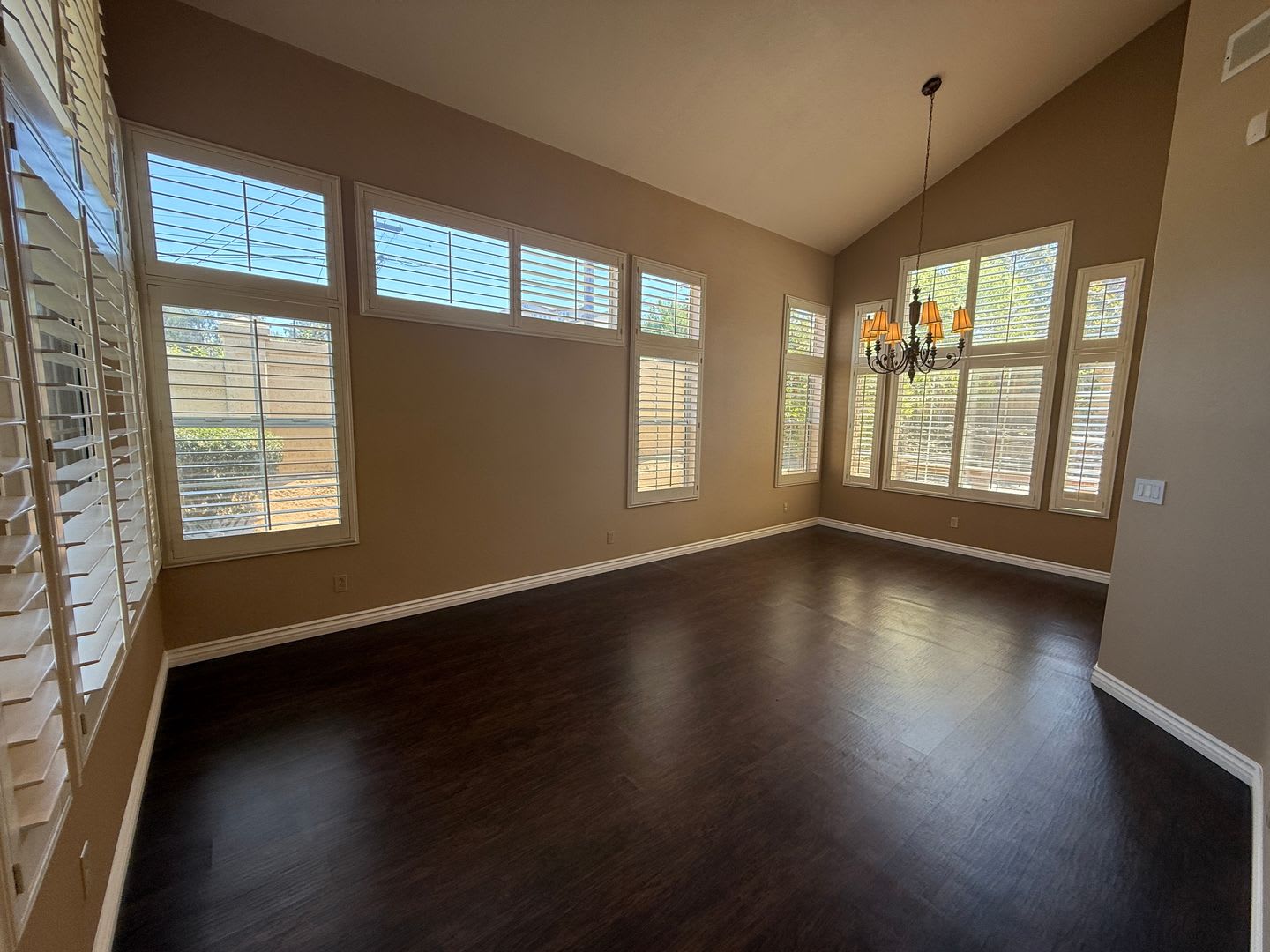 Modern Comfort in the Heart of Chula Vista – 4BR/3BA Home with Spacious Yard and 3-Car Garage! – photo 5