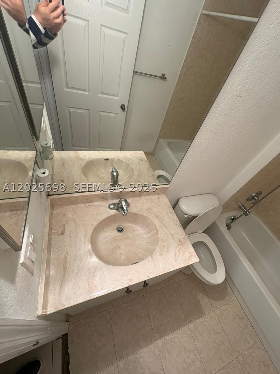 117 SE 3rd Ave – photo 5