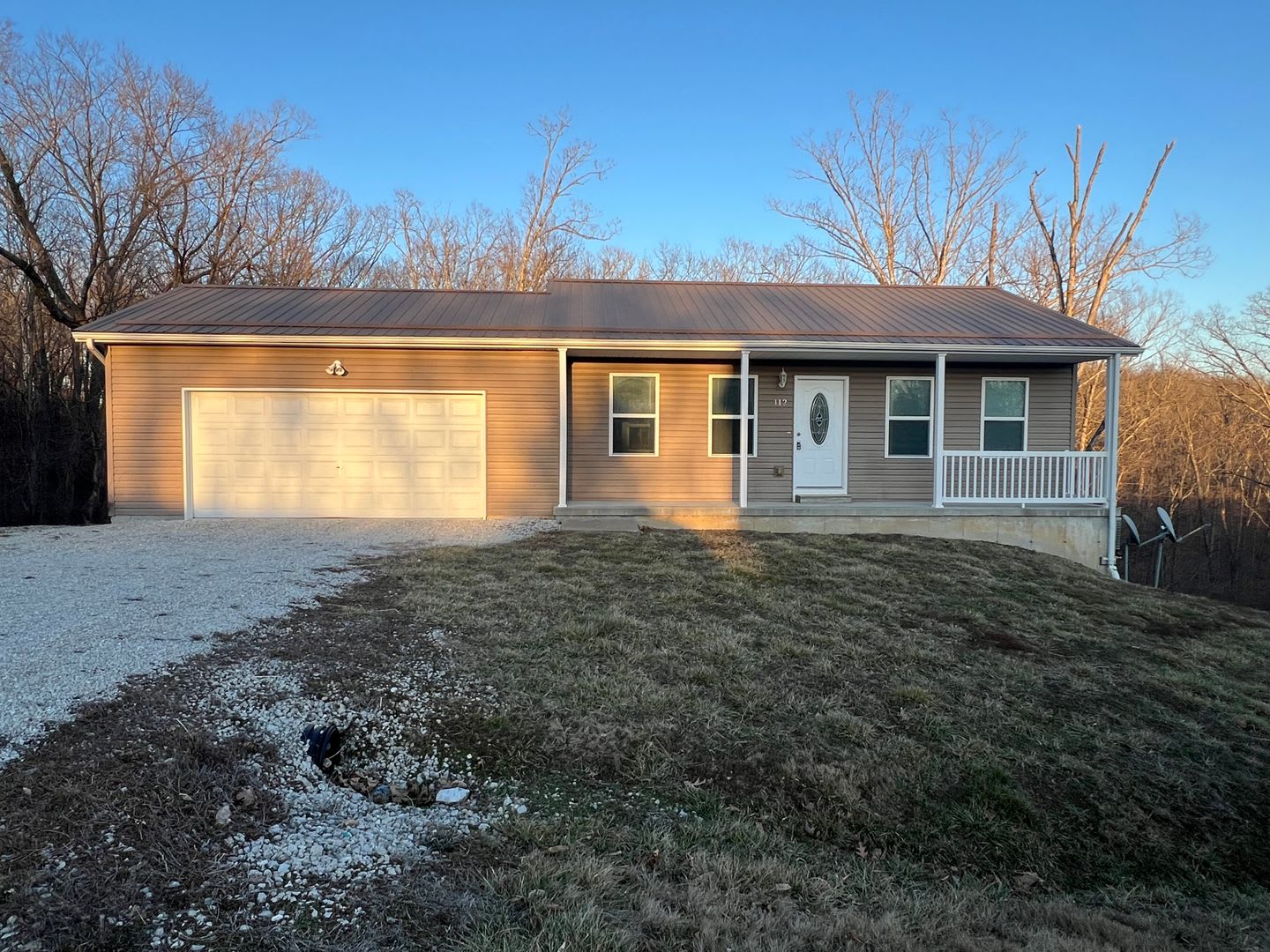 3 Bedroom 2 bath 2 car garage house – photo 1