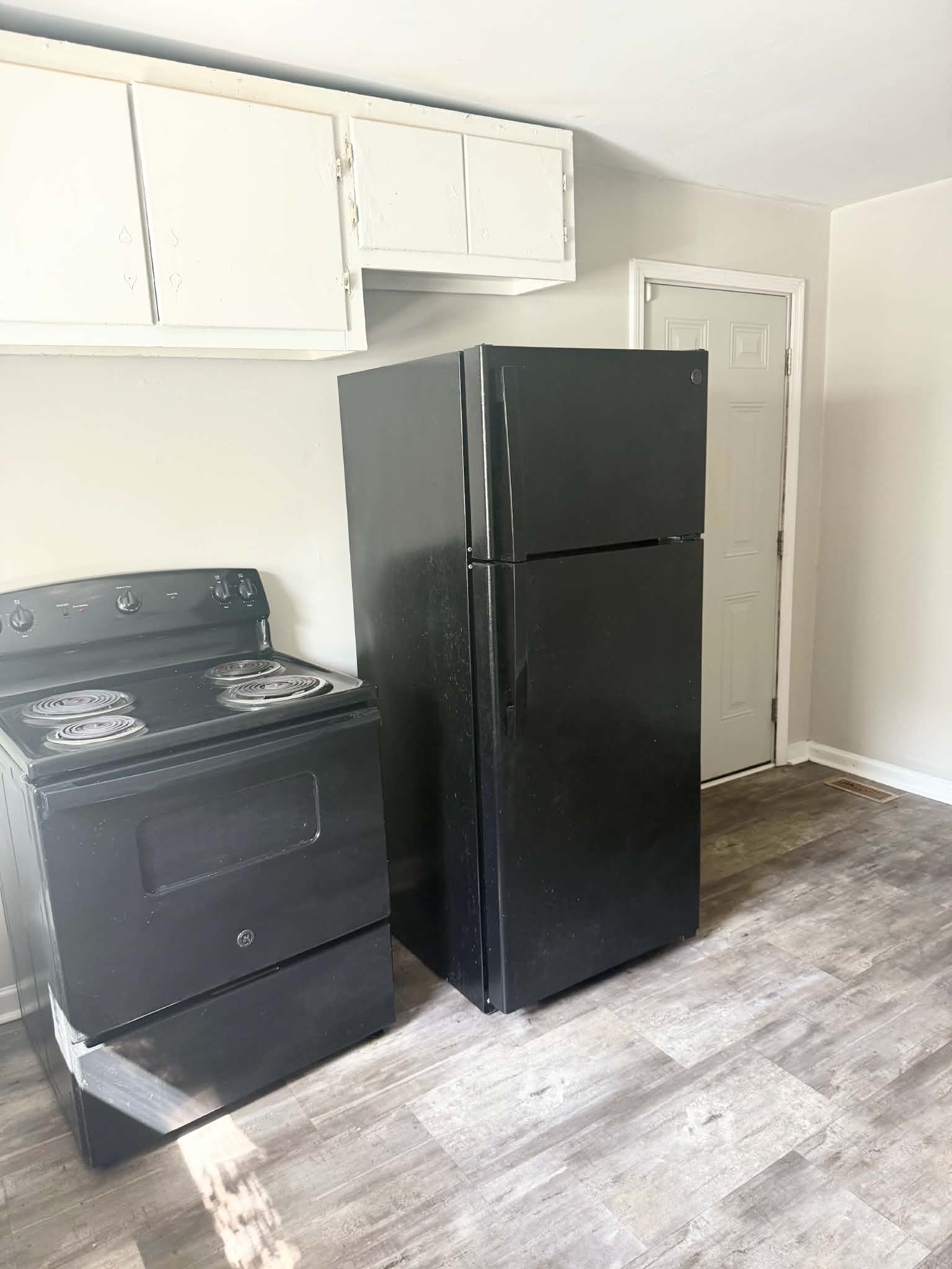 228 72nd St N – photo 3