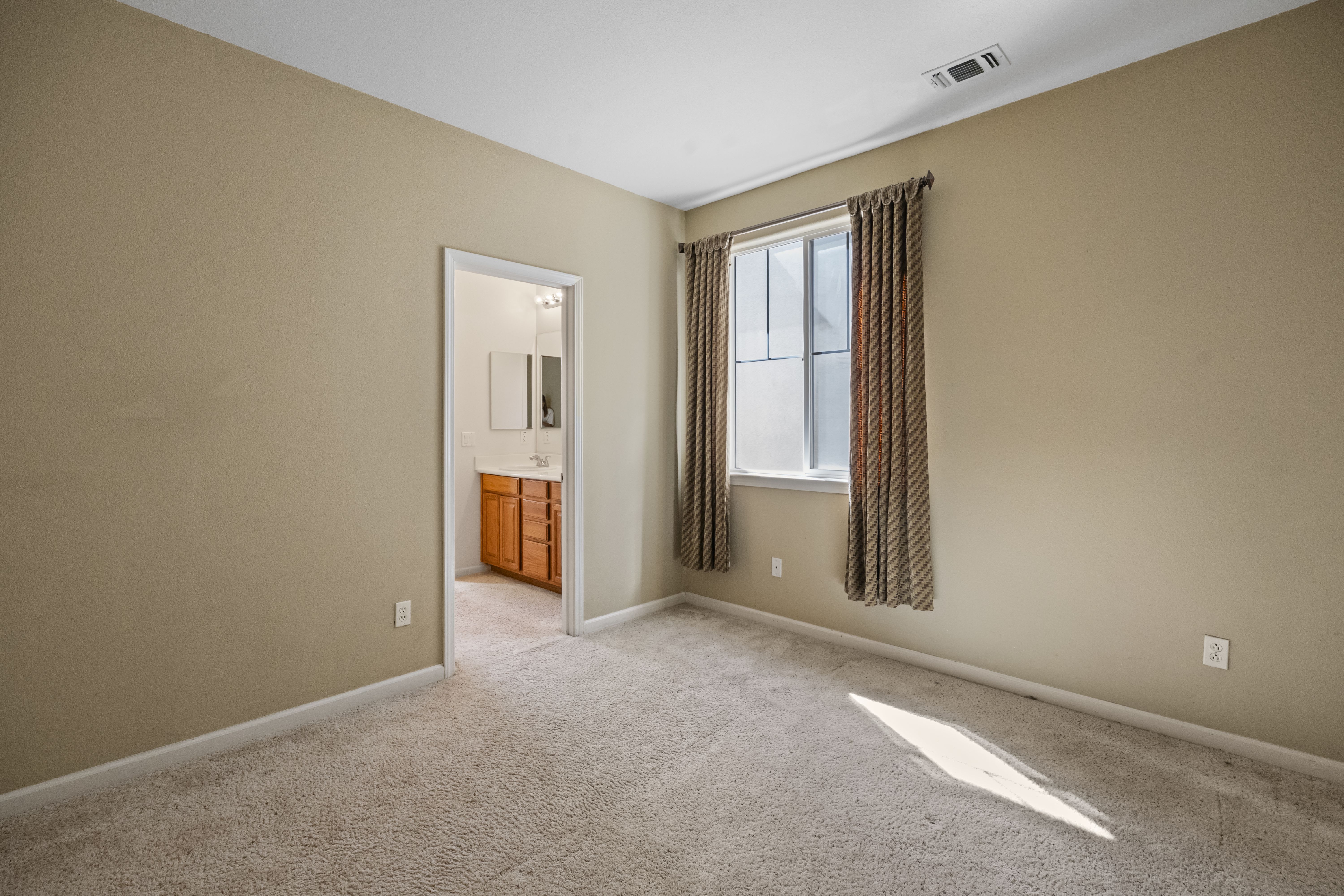7066 Goldenspur Loop – photo 5