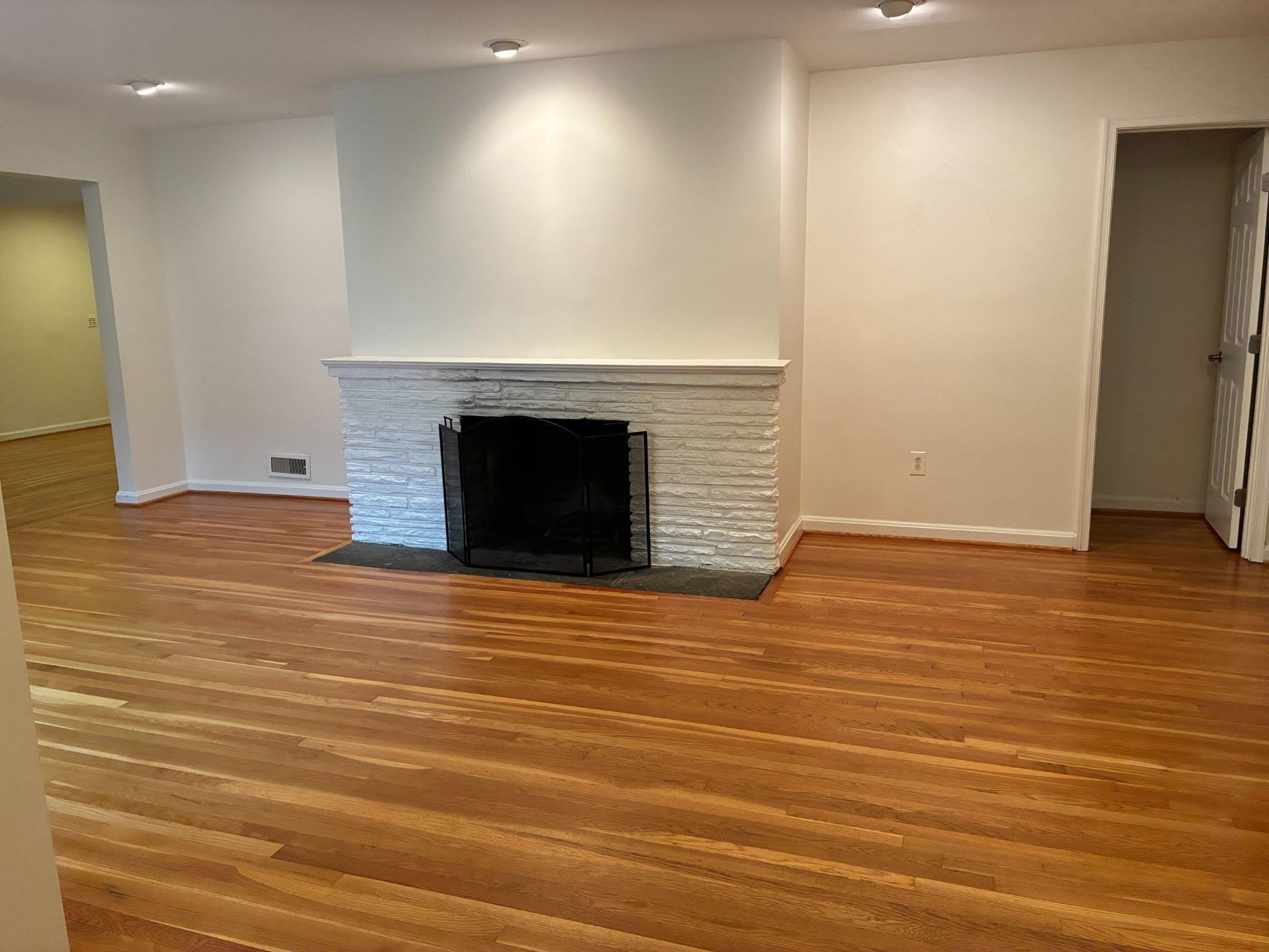 5311 SANGAMORE Road – photo 2