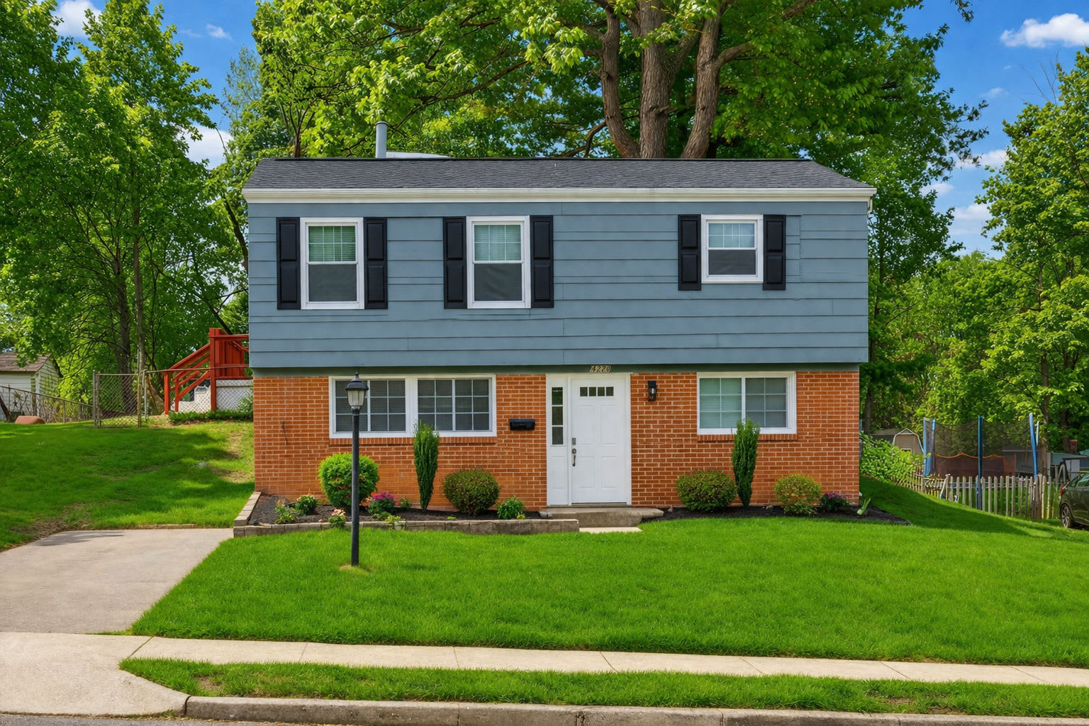 14220 Fallbrook Lane – photo 5